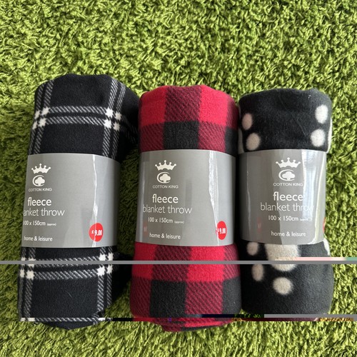 Fleece blanket bundle - 3,