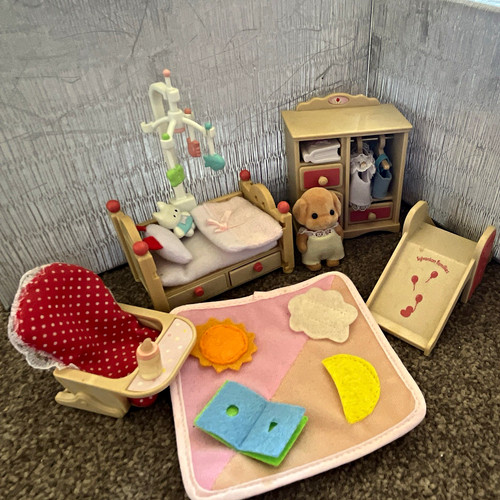Sylvanian families baby - sylvanian,