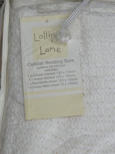 Lollipop lane cot - lane, bedding